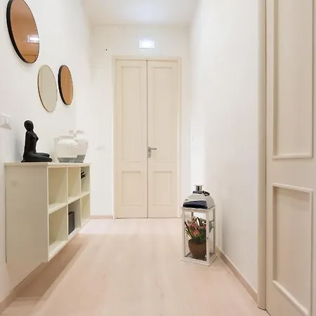 Bed & Breakfast My House Urban Luxury *