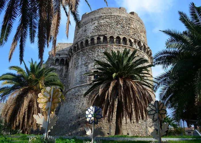 My House Urban Luxury 4*